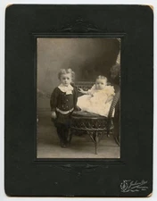 Ken and Reabell Makins, Children,Vintage Photo, Jackson Bros. Seaforth ON Canada