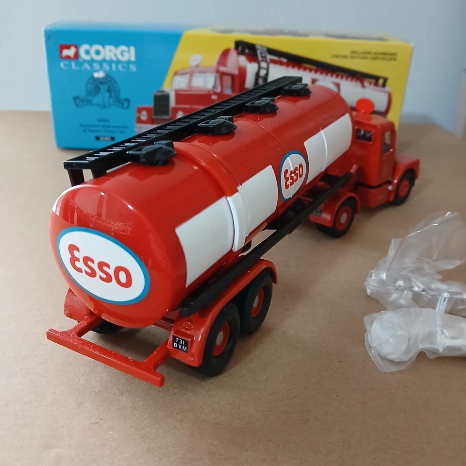 CAMION ESSO SCAMMELL HIGHWAYMAN & TANKER TRAILER SET CORGI CLASSICS - Immagine 3 di 4