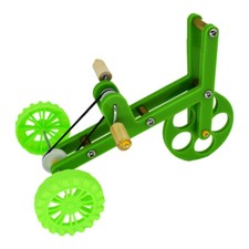 Funny Parrot Toy Parrot Training Props Bike Bird Training Supplies Green 