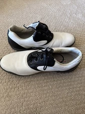 FootJoy LoPro US 8M Golf Shoe Low Top Leather Upper Rubber Spikes