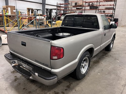 AC Condenser Fits 95-05 BLAZER S10/JIMMY S15 620554 - Picture 8 of 12