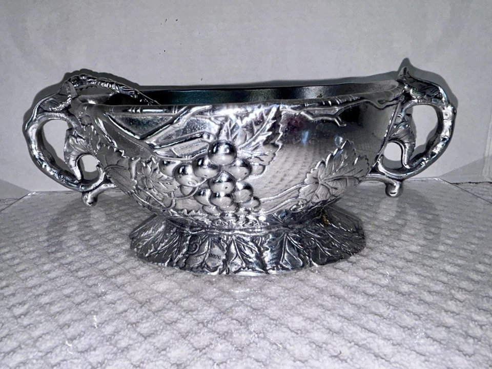 Arthur Court 1997 uvas/hojas patrón salsa de salsa bote con cucharón Matchin 3158 Foto 3 de 4