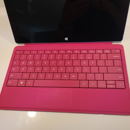 Microsoft Surface RT TABLET W 32GB, Wi-Fi, 10.6in 1516 Tested!! - Picture 3 of 11