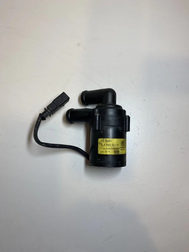 VW TOUAREG 7LA, 7L6, 7L7 Zirkulationswassermotor 7L0965561H 3.00 20687312
