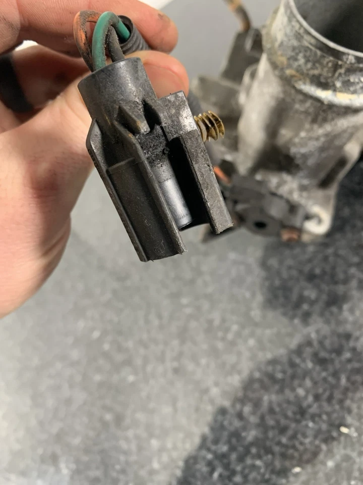 Camioneta Ford F150 F250 1988-1996 camioneta pickup 5,0 5,8 doble diámetro carrocería del acelerador OEM Foto 4 de 4