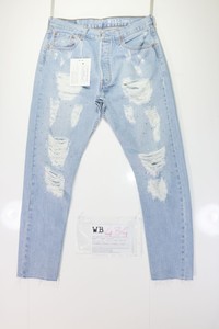 jeans strappati levis
