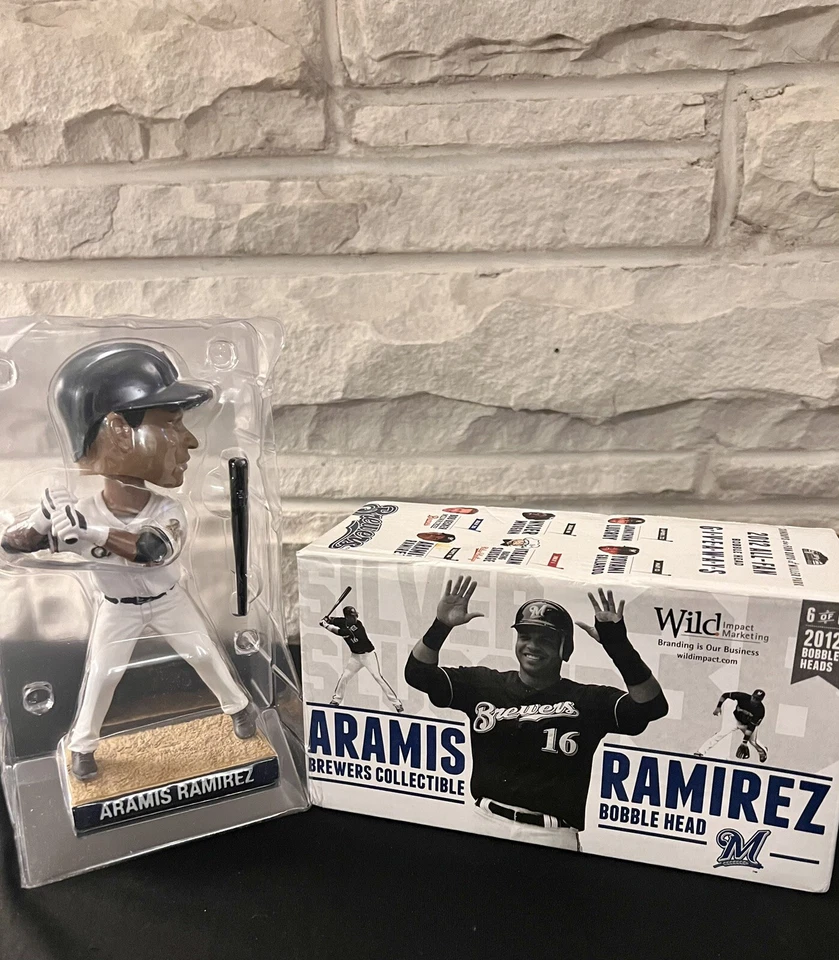 MILWAUKEE BREWERS BOBBLEHEAD ~ ARAMIS RAMIREZ ~ IN BOX 2012 - Image 2 of 4