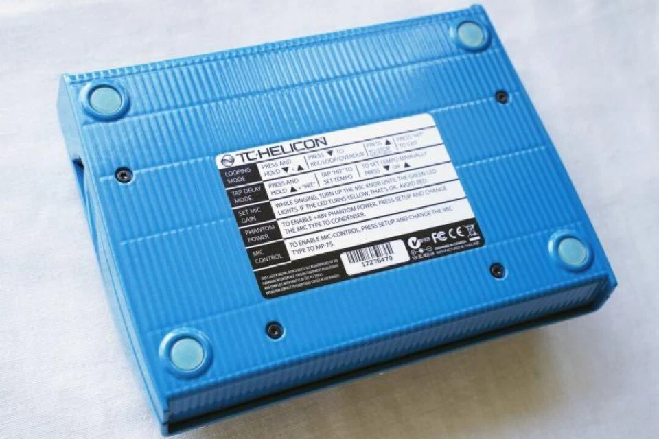 TC HELICON VoiceLive Play Vocal Effect Processor Pedal - Image 2 of 3