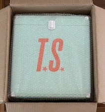 Taylor Swift The Life Of A Showgirl Vinyl Case IN HAND SHIPS TODAY🔥 Brand New !