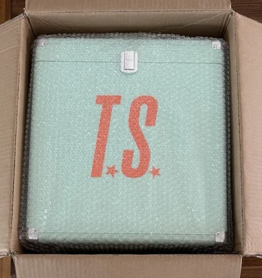 Taylor Swift The Life Of A Showgirl Vinyl Case IN HAND SHIPS TODAY🔥 Brand New ! • 170.90$