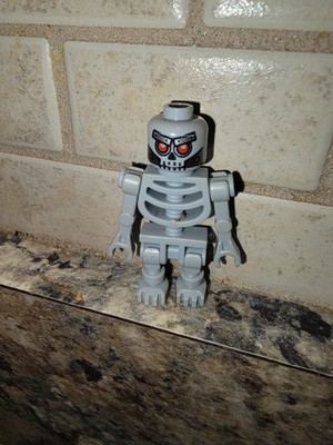 LEGO  Robo Skeleton - The Lego Movie - 70817 70814 70807 (tlm048) Minifigure