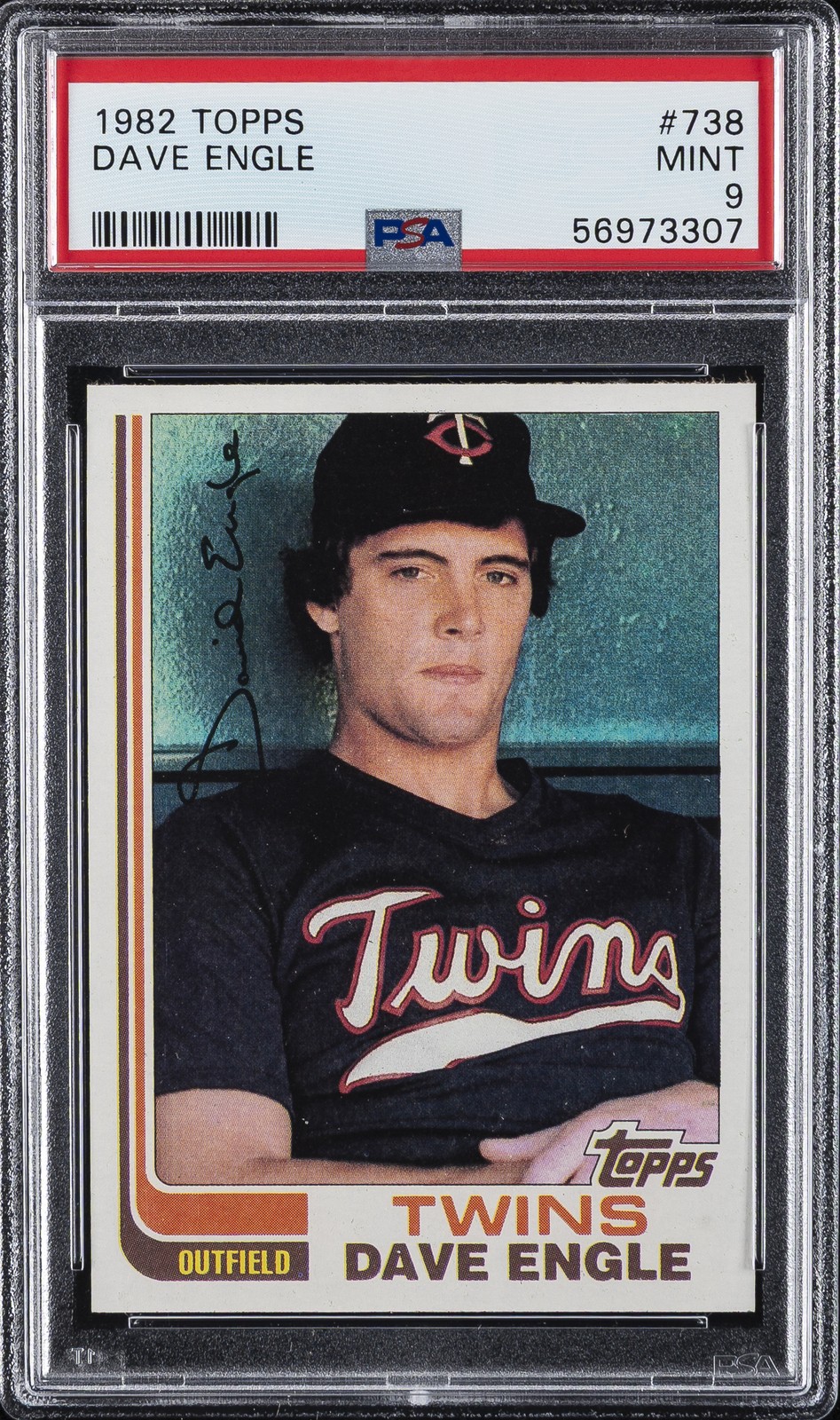 1982 TOPPS #738 DAVE ENGLE PSA 9