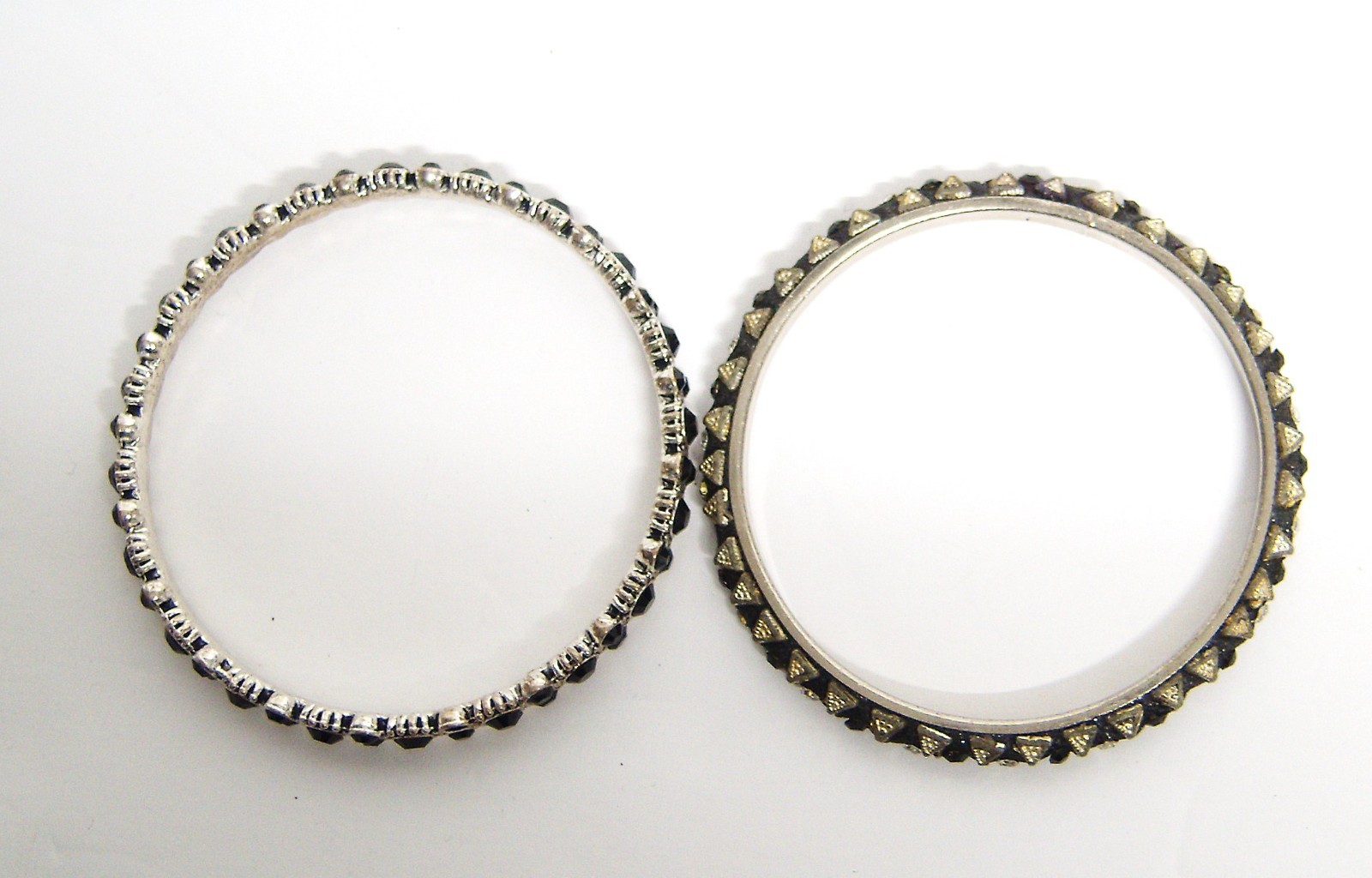 VTG Stackable Black Rhinestone Metal Bangle Brace… - image 6