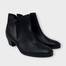 Munro Jackson Chelsea Boot Black Leather Size 8.5