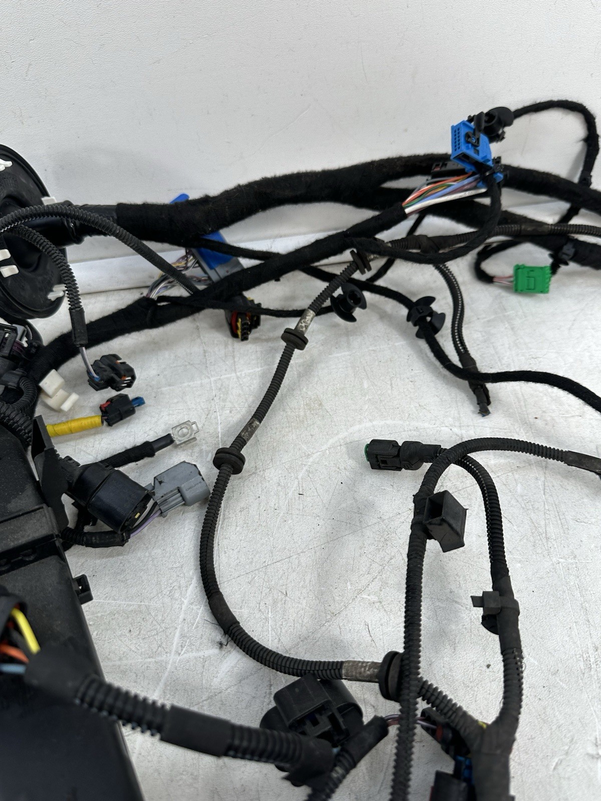 2014 - 2024 MASERATI GHIBLI 3.0L ENGINE BAY WIRE WIRING HARNESS OEM 06700359280