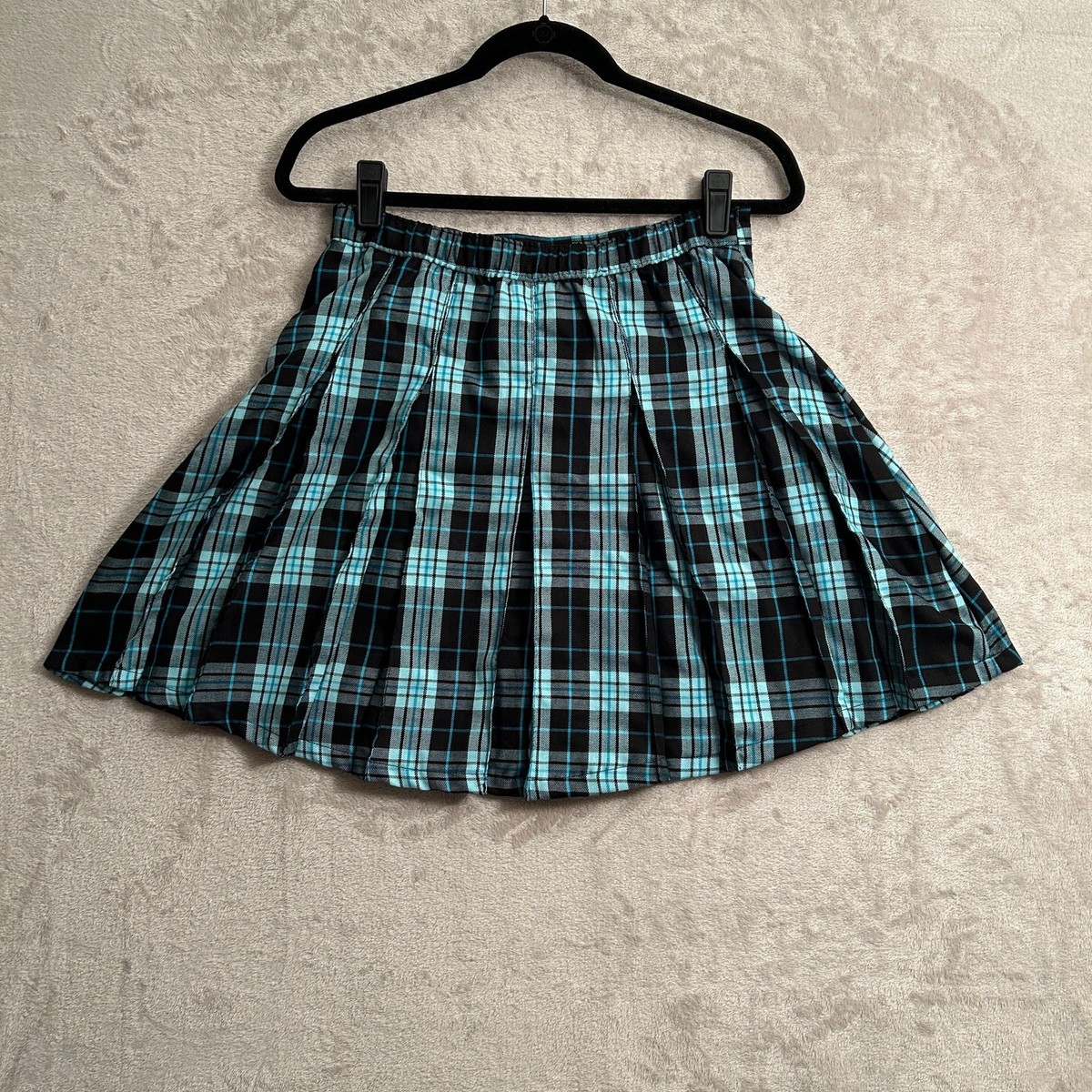 Disney Descendants Black & Blue Plaid Pleated Skirt Size XL (14-16