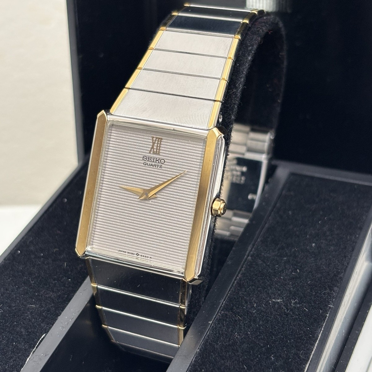 NOS Neo Vintage Seiko 9020-5360 Quartz Thin Two Tone