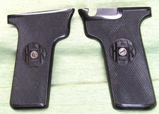 Harrington & Richardson Self-Loading .32 Black Grips - NICE - w/Screws