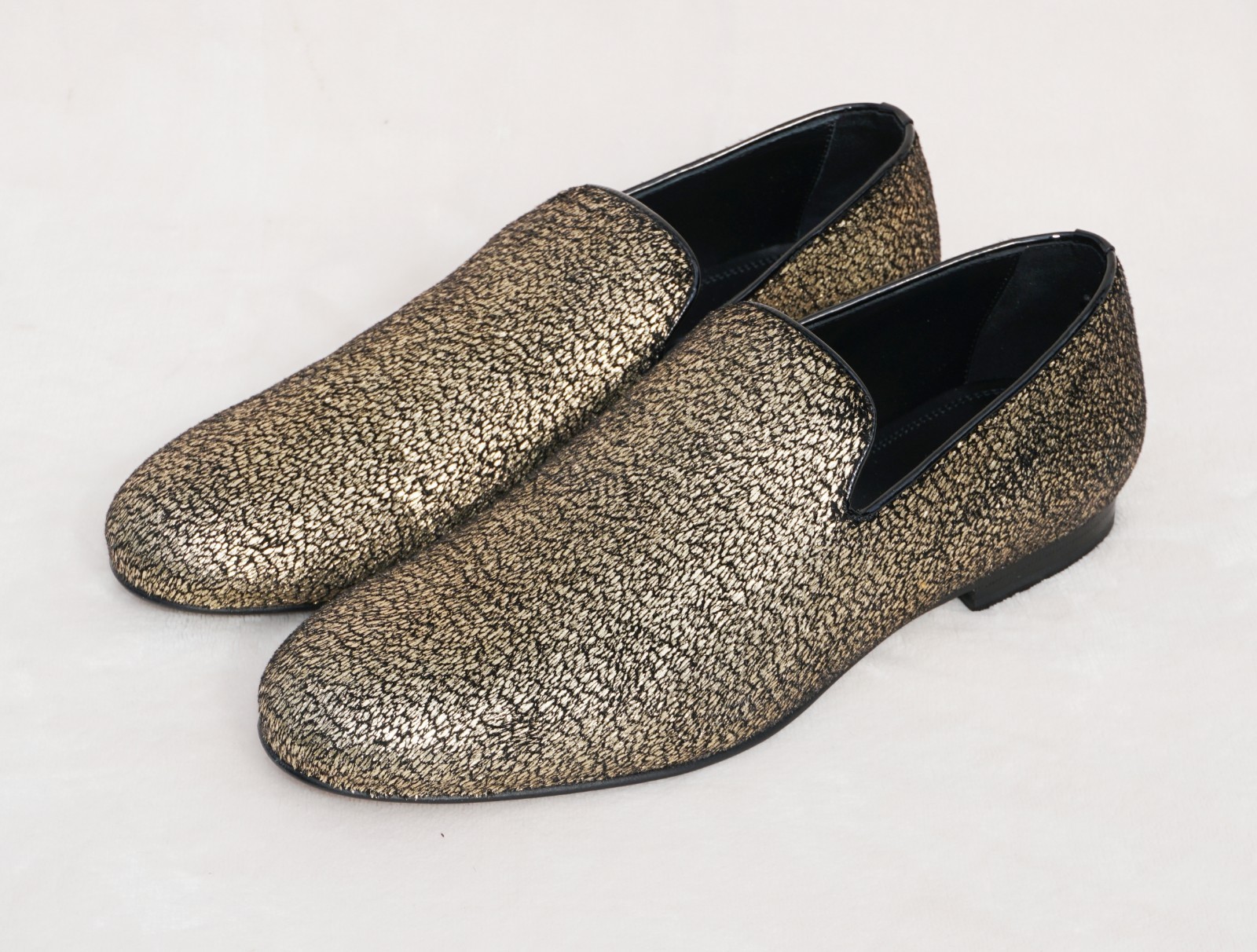 PANTOFOLA D’ORO Jimmy Choo Ciabatta Uomo Sloane Tessuto Texturizzato Metallizzato Oro Prezzo al pubblico consigliato $695