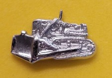 VINTAGE BULLDOZER TIE TAC CATERPILLAR, KOMATSU, JOHN DEERE