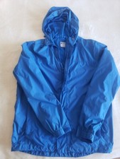 MOUNTAIN WEREHOUSE a in good condition