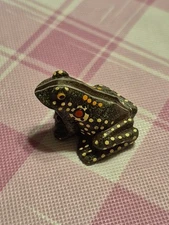 Vintage Land And Sea Collectibles Mini Frog Figure 1993