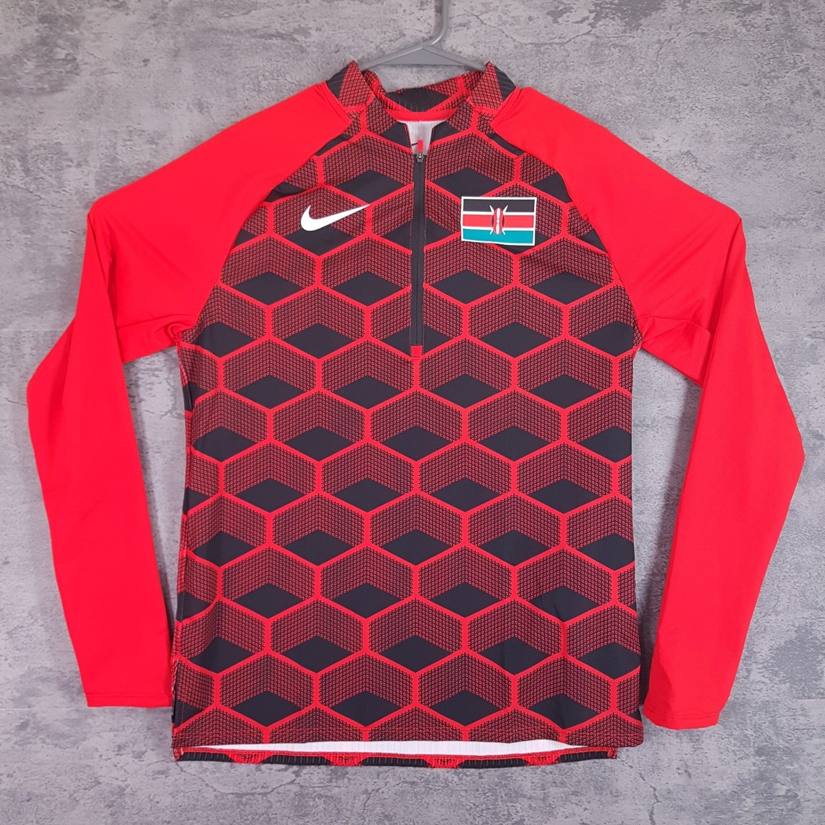 NIKE Kenya Pro Elite 1/2 Zip Running Top Mens MEDIUM Red