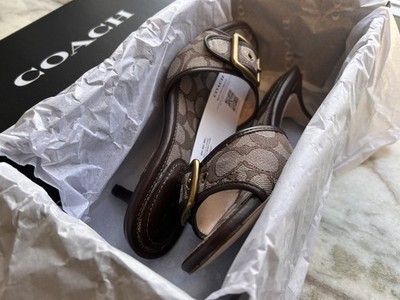 New In Box COACH Margot Sandals in Signature Jacquard Oak/Maple