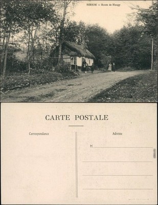 CPA Hirson (Aisne) Route de Blangy Frau vor Bauernhaus 1920