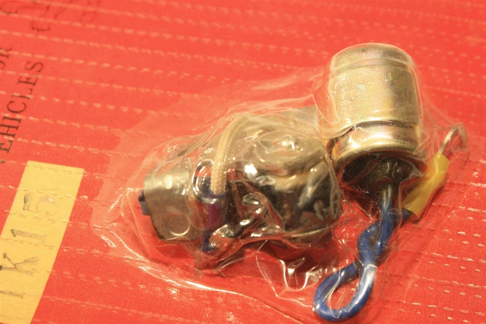 Kit de puntos de encendido y condensador para MAZDA 618 808 1200 B1600 1972-1973 Foto 2 de 3