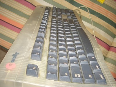MACALLY KEYBOARD  ''IKEY-II''   USB MACINTOSH;  GREAT COND.;   $35.35 +$15. 15 S/H