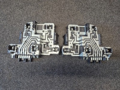 VW GOLF Mk2 REAR TAIL LIGHT COVER BULB HOLDER PAIR 191945258 191945257
