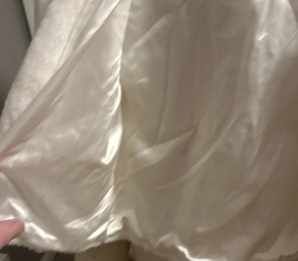 Abrigo forrado de piel sintética blanco para niñas de Speechless talla XS Foto 3 de 4