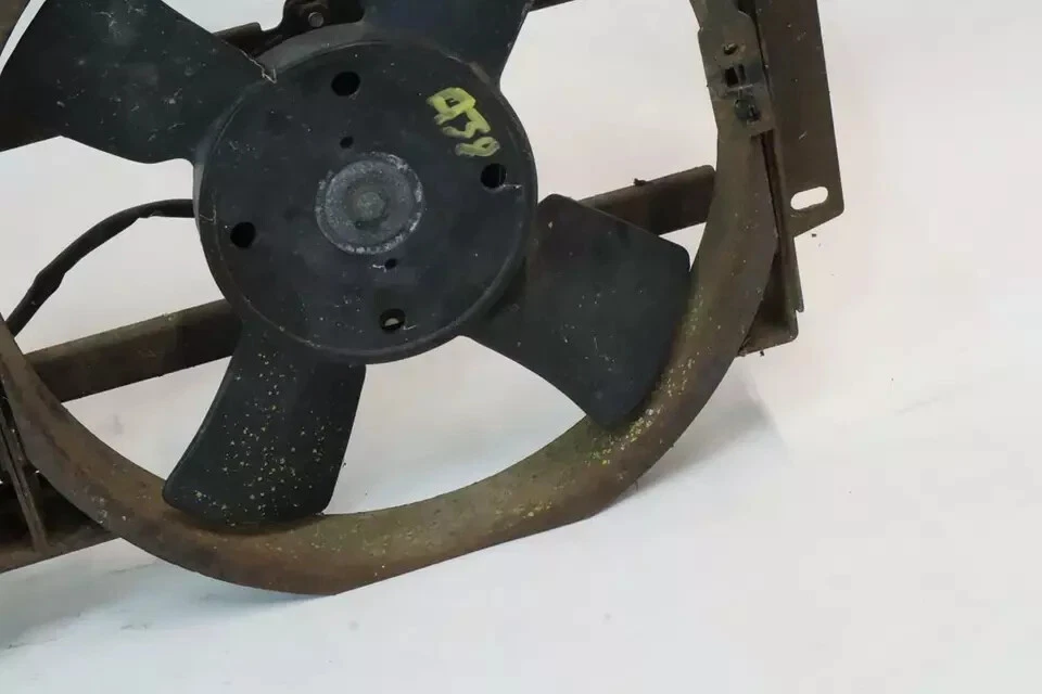 1994 年宾利 Turbo R 发动机散热器冷却双风扇组件原始设备制造商 — 第 4/4 张图片