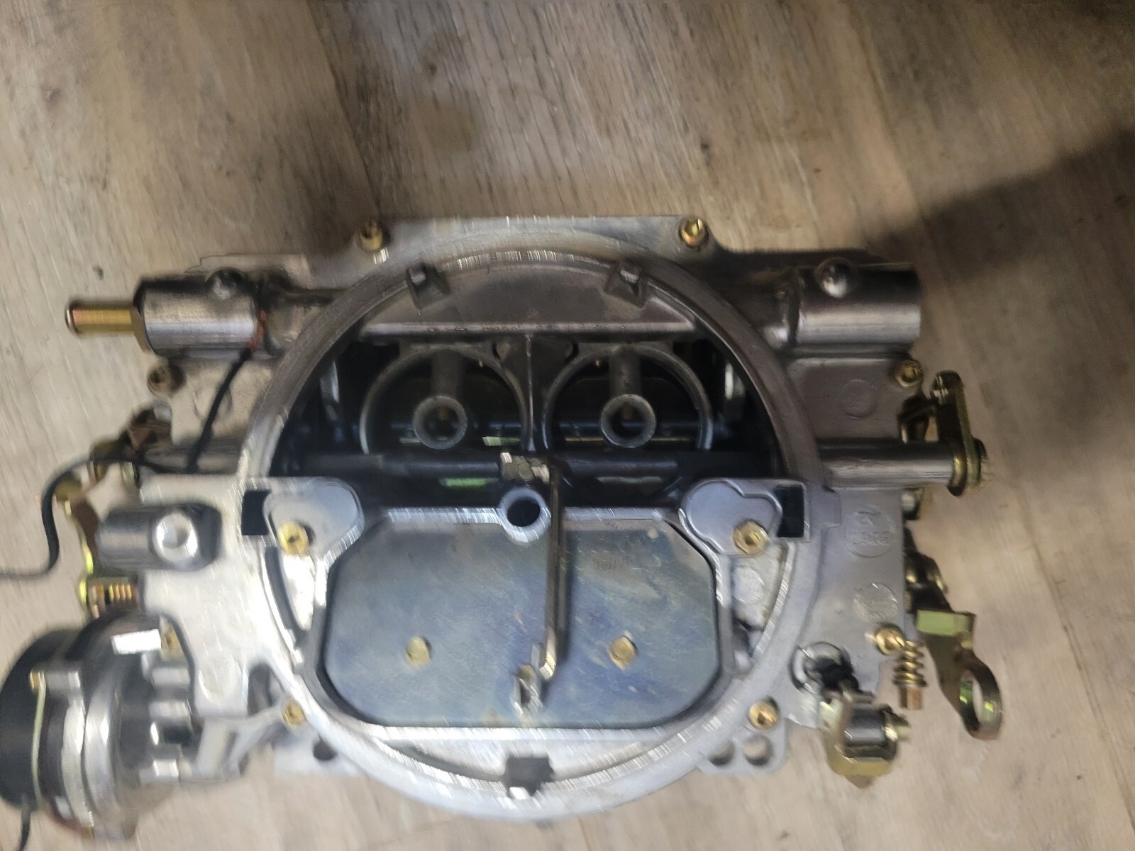 Edelbrock 750 cfm Carburetor Electric Choke eBay