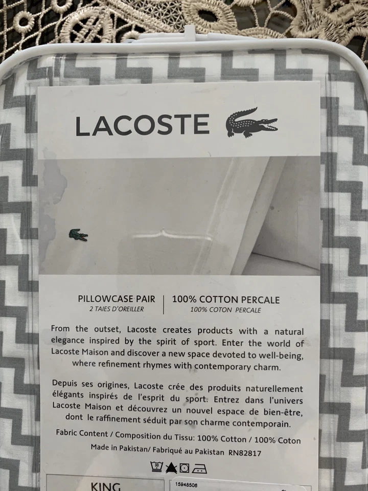 Par de fundas de almohada Lacoste gris Chevron estampado de aguanieve algodón king. ¡Nuevo! Foto 4 de 4