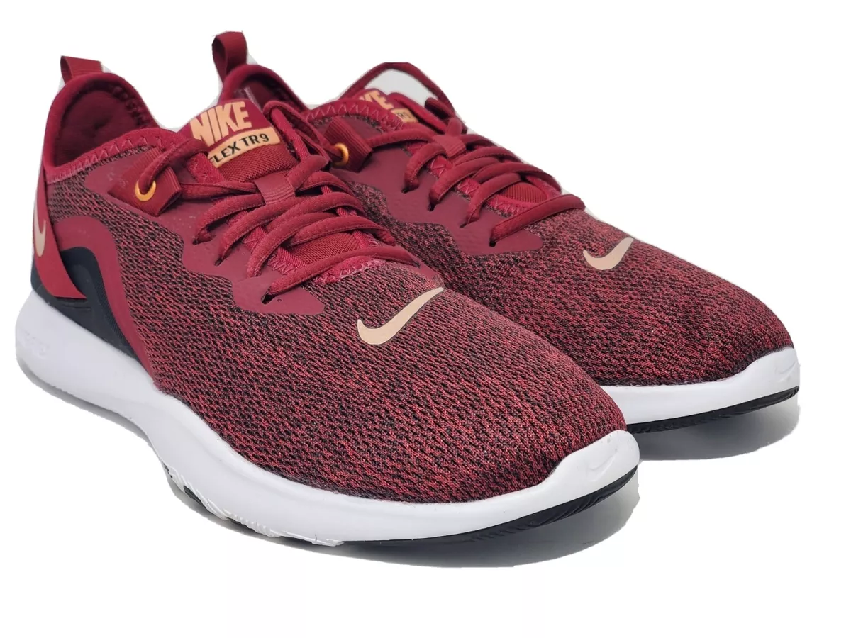 Nike free hotsell tr 9 metallic