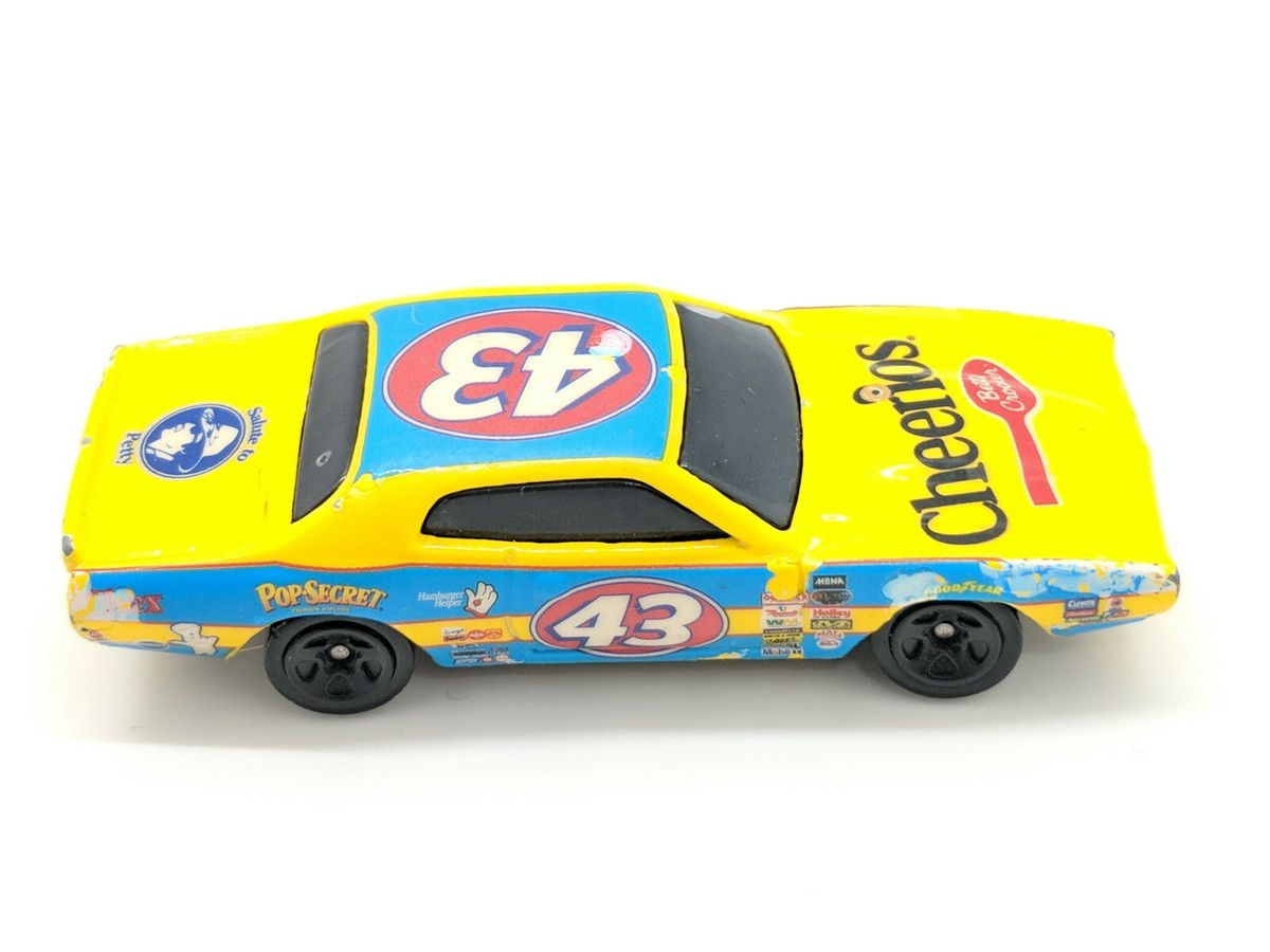 Hot Wheels '74 Dodge Charger Cheerios Richard Petty #43 Car | eBay
