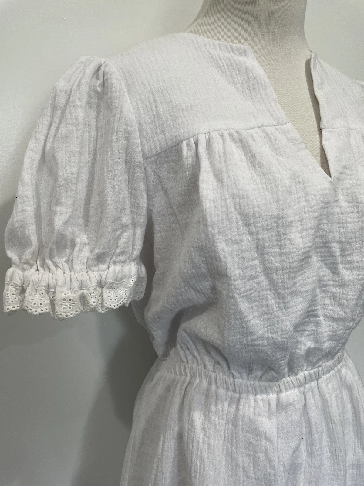 VETEMENTS Mini abito Amanda Uprichard Maisie Cottagecore bianco scollo a V manica a sbuffo nuovo con etichette S