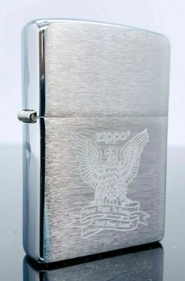 Zippo Feuerzeug Adler Aufschrift '' Your Right to keep and bear Arms'' Gravur