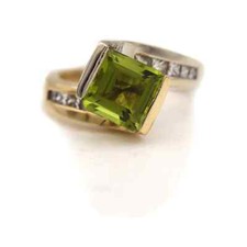 Natural Peridot Women's Engagement Classic Solitaire Ring 925 Sterling Silver