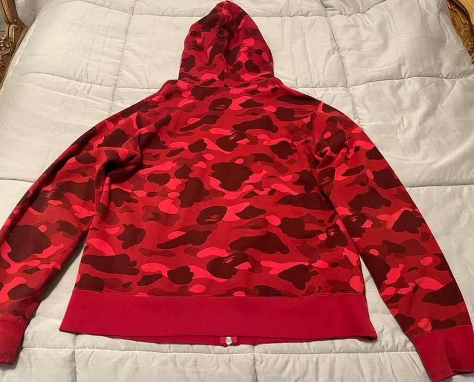 Sudadera con Capucha Bape Roja Camuflada Cremallera Completa Talla XL Foto 2 de 4