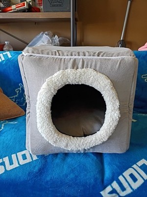 PETMAKER Pet Bed/Caver/Enclosure For Indoor Sleep or Play Cats Small Dogs 