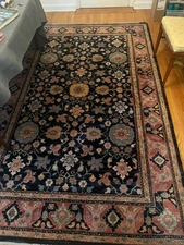 Karastan area rug Afshan pattern 5,9’x9’ navy with salmon floral highlights