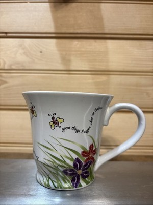 Mary Kay ''Bee True To Yourself'' White Ceremic ''Believe'' Mug -  Discontinued