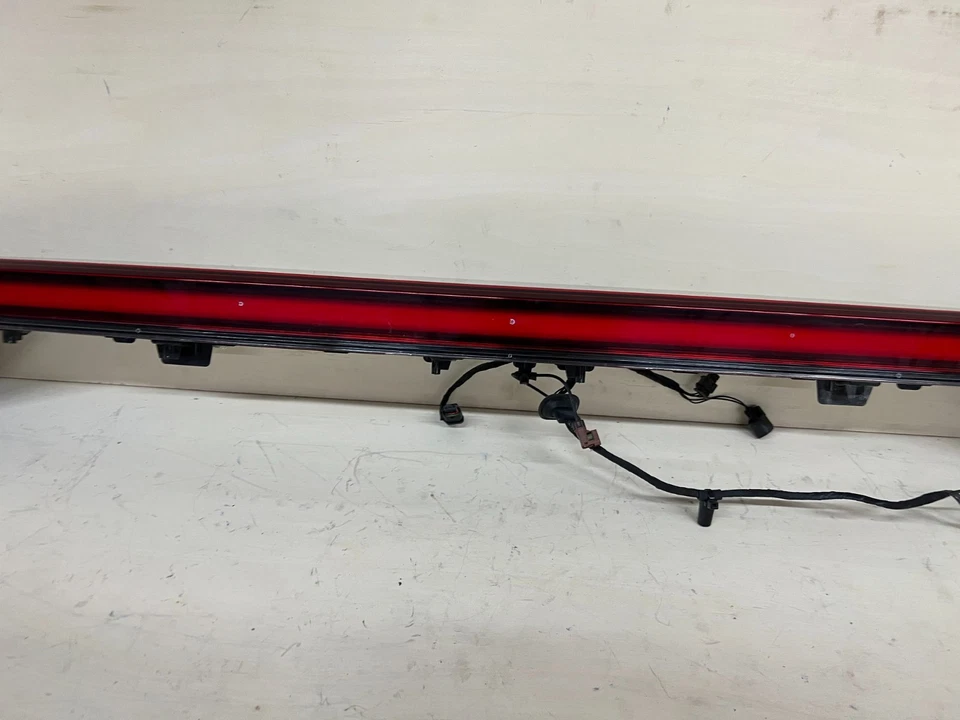 OEM 2020 2021 2022 2023 LINCOLN AVIATOR LED TAIL LIGHT LIFT GATE MOUNTED NICE! - Image 3 of 4