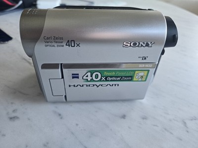 Sony Handycam DCR-HC46 Mini DV Camcorder 12x Zoom Carl Zeiss Lens NightShot Plus