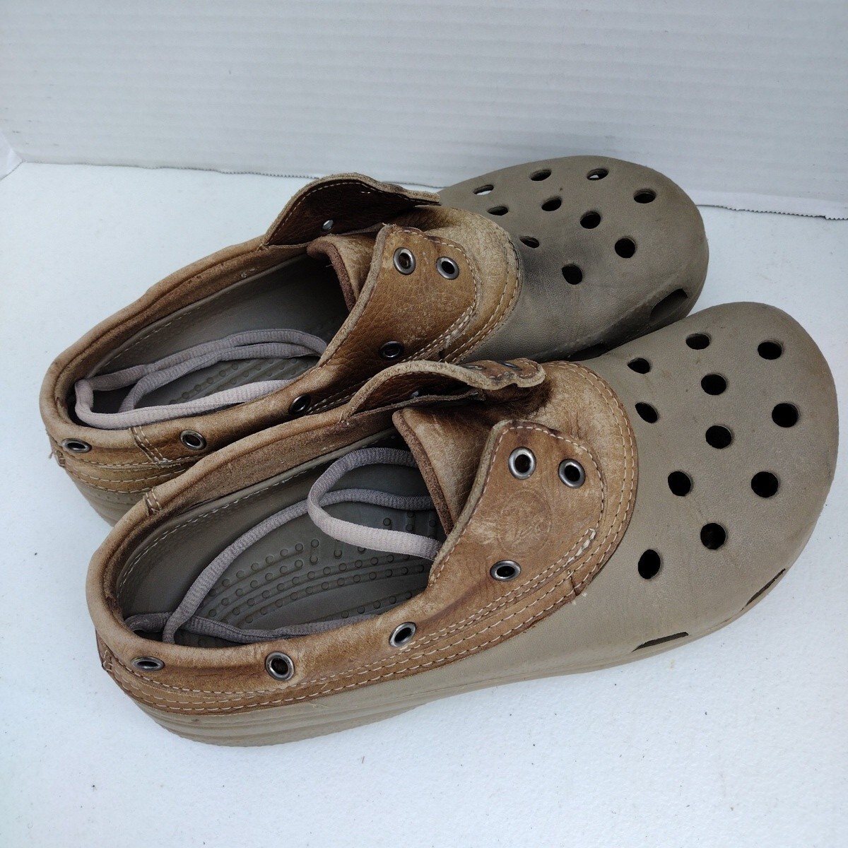 Crocs Islander Men 9 Womens 22 Pit Crew Sport Leather  display picture 3