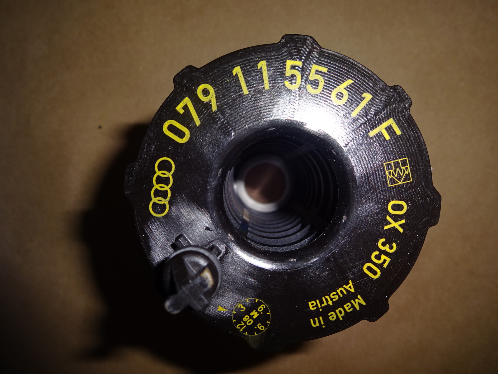 Lamborghini Gallardo - Oil Filter part# 079198405B / 079115561F