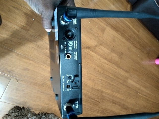 Picture 3 of 4
